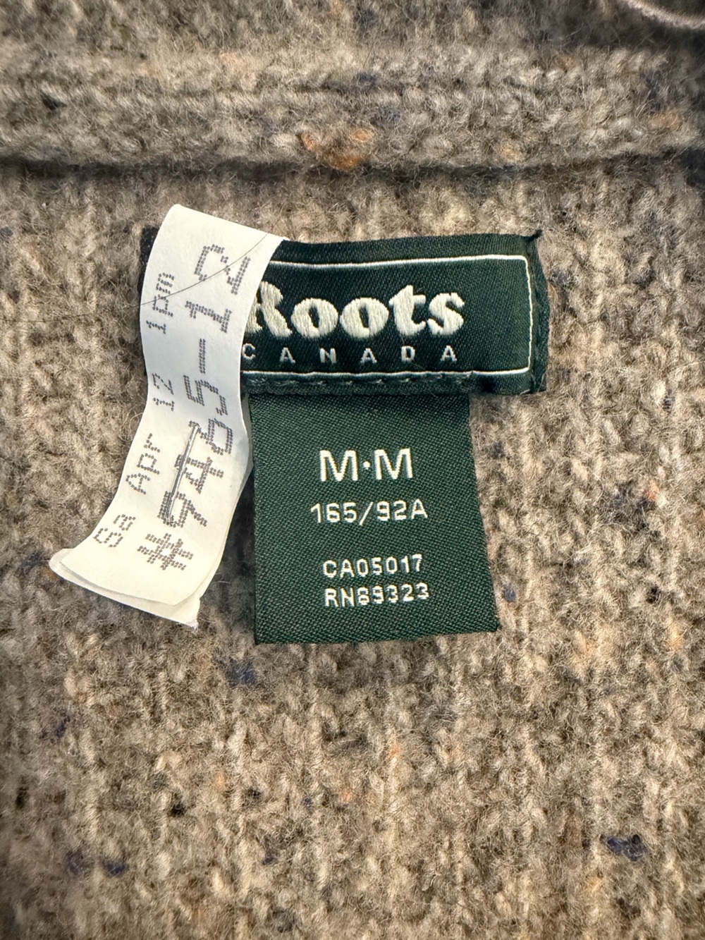 Roots Taupe Knit Lambswool Blend Button-Up Cardigan With Pockets! - Picture 12 of 13